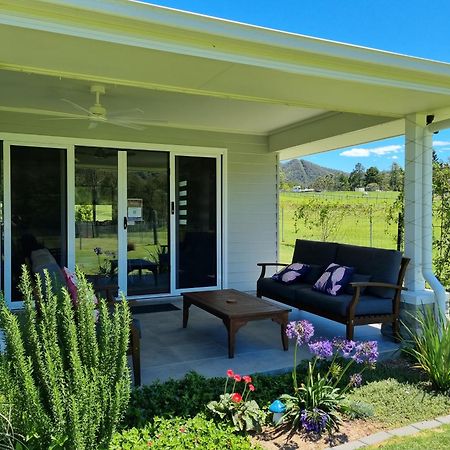 Fig Tree Farm B&B Highvale-Farmstay Near Brisbane! Экстерьер фото